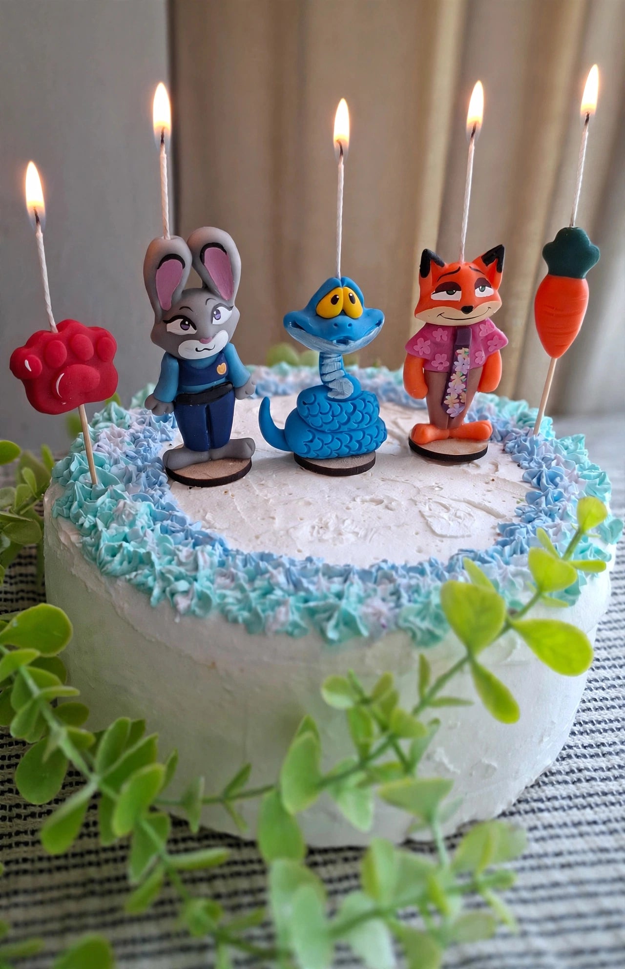 Zootopia 2, velas para pastel de cumpleaños 5pz , Nico, Judy y Gary, fiesta temática, toppers cake