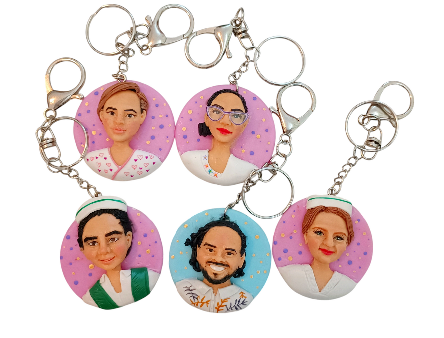 Llavero circular retrato realista, carita a medio cuerpo personalizada, caricatura 1pz