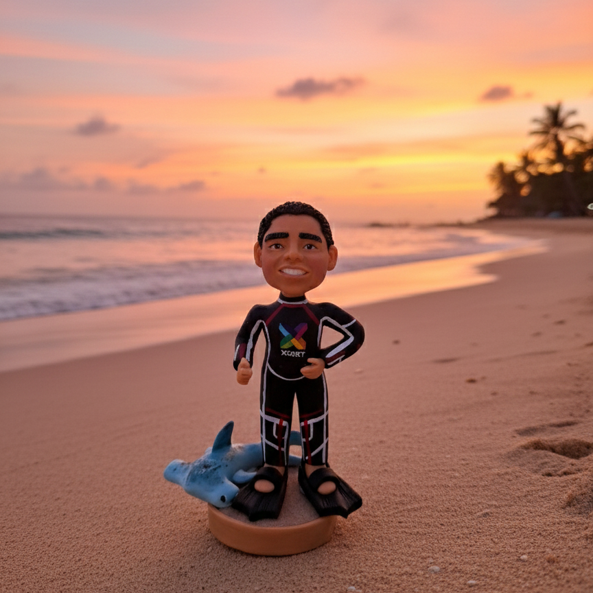 Figura retrato realista caricatura 10cm , personalizadas desde una foto